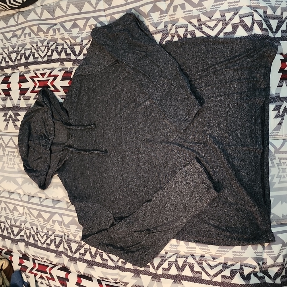 Hudson & Barrow lightweight hoodie